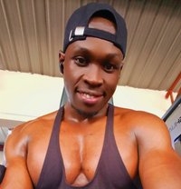 Don Andrew - masseur in Nairobi