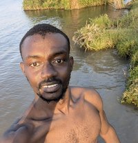 Nev - Acompañantes masculino in Nairobi