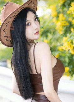 Dongdong - escort in Yiwu Photo 3 of 4