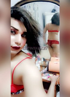 Donia - Acompañantes transexual in Cairo Photo 1 of 22