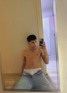 Donik 20 sm - Male escort in İstanbul Photo 6 of 6