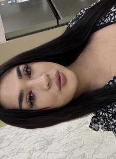 Donik Istanbul - Transsexual escort in İstanbul Photo 1 of 7