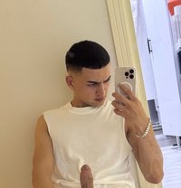 Donik - Acompañantes masculino in İstanbul Photo 1 of 8