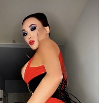 Donna Azerbaijani shemale - Acompañantes transexual in Muscat