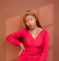 Donna - masseuse in Kilimani Photo 1 of 7