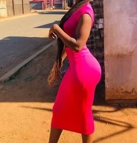 Donna - puta in Nairobi