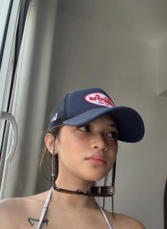 DONNA meet,content,camshow - escort in Manila Photo 18 of 20