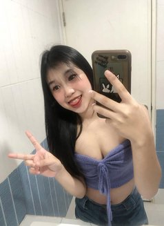 Donna - escort in Bangalore Photo 9 of 9