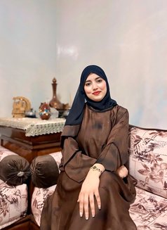 Mariam - escort in Cairo Photo 3 of 4