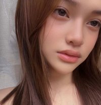 Donna - escort in Manila