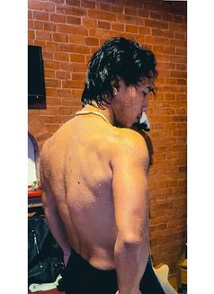 Donnie 🇳🇵 - Male escort in Riyadh Photo 1 of 3