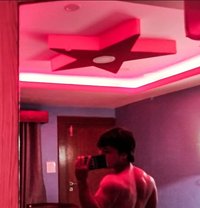 Donnie 🇳🇵 - Male escort in Tokyo