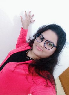 Dont miss! Real Indian Beauty...... - escort in Al Manama Photo 1 of 2