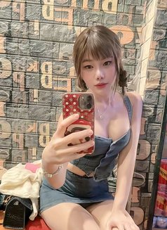 Donut Cute Girl - escort in Tokyo Photo 13 of 13