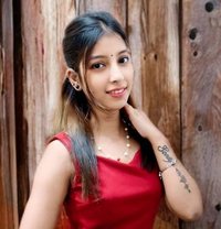 Beautiful Gorgeous sexy Horny girl avail - puta in Hyderabad Photo 4 of 4