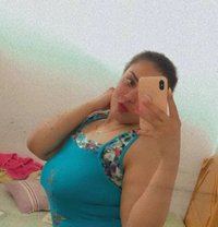 Doosa - puta in Cairo