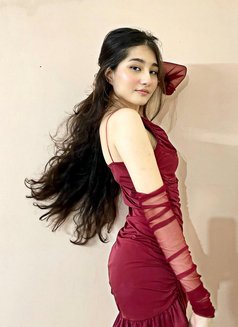 Dora - escort in Muscat Photo 5 of 5