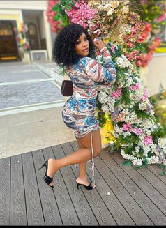 Dora Zirakpur - masseuse in Chandigarh Photo 3 of 3