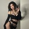 Dora - escort in İstanbul Photo 4 of 7