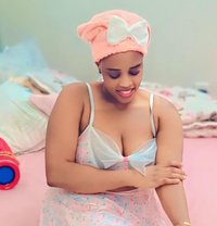 Dorah - escort in Riyadh