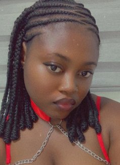 Doreen - escort in Accra Photo 1 of 5