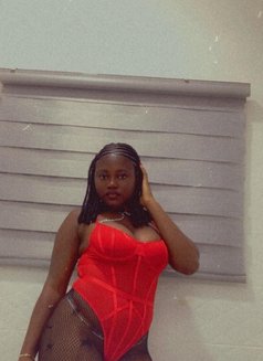 Doreen - escort in Accra Photo 5 of 5