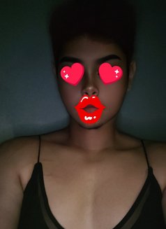 Dori - Male companion in Pattaya Photo 2 of 3