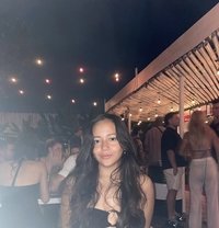 Dorra - puta in Bali