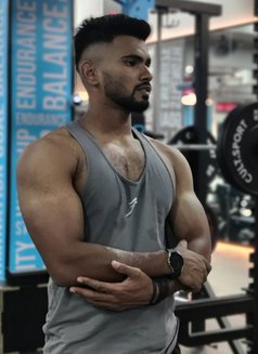 Dossanto - Male escort in Bangalore Photo 3 of 4