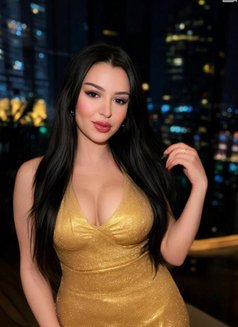 Doudi - escort in Dubai Photo 1 of 3