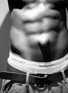 Douglas Dark - Acompañantes masculino in Cairo Photo 9 of 9
