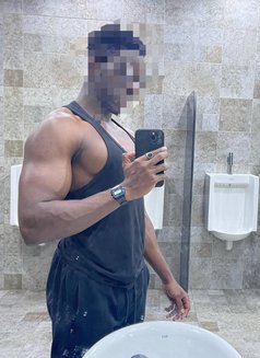 Douglas Dark Guy - Acompañantes masculino in Cairo Photo 6 of 8