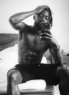 Douglas Dark Guy - Acompañantes masculino in Cairo Photo 7 of 7