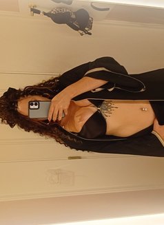 Doukissaa - masseuse in Dubai Photo 2 of 5