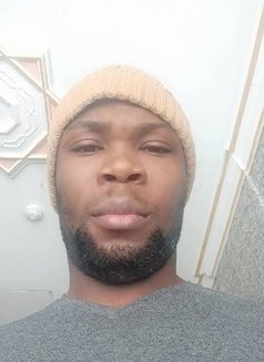 Dova - Acompañantes masculino in Lagos, Nigeria Photo 2 of 5