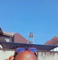 Dove - puta in Al Juffair