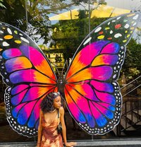 Dove - puta in Al Juffair