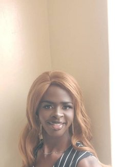 Downhole - Transsexual escort in Nairobi Photo 3 of 4
