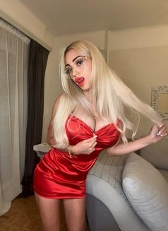 French Blonde Student 21yr - Onlyfans - puta in Dubai Photo 8 of 16