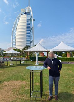 Dr. Arjun - Acompañantes masculino in Dubai Photo 2 of 2