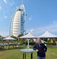 Dr. Arjun - Acompañantes masculino in Dubai
