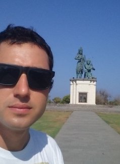 Dr. Jack David - Male escort in Doha Photo 2 of 10