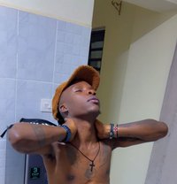 Dr M - masseur in Nairobi