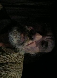 Dr Simon Edward Mayer - Male escort in London Photo 1 of 2