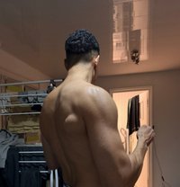 DracoXxL - Male escort in Singapore