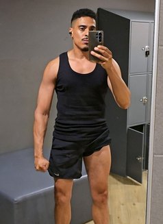 DracoXxL - Acompañantes masculino in Paris Photo 5 of 8
