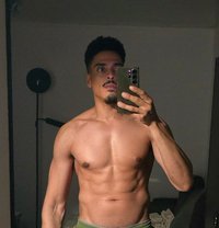 DracoXxL - Male escort in Paris