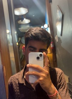 Drake Male - Male escort in Gurgaon Photo 1 of 1