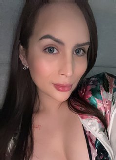 Dream Girl (New in Town) - puta in Shanghai Photo 4 of 4