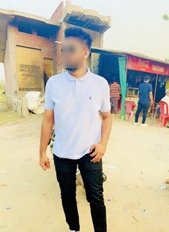 Dream Partner - Male escort in Mumbai Photo 3 of 3